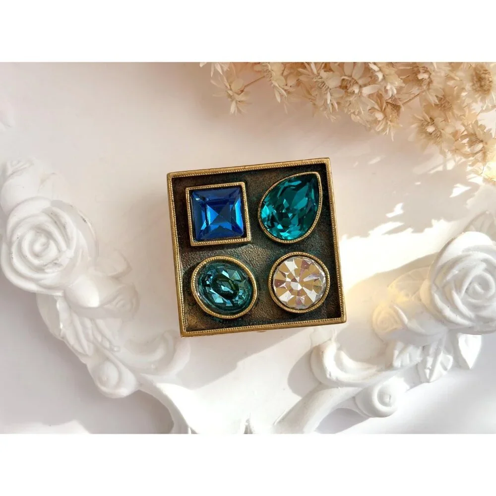 Rhinestone 80's Vintage Gold Toned Compact Mirror Trinket | Jewelry | Ring Box